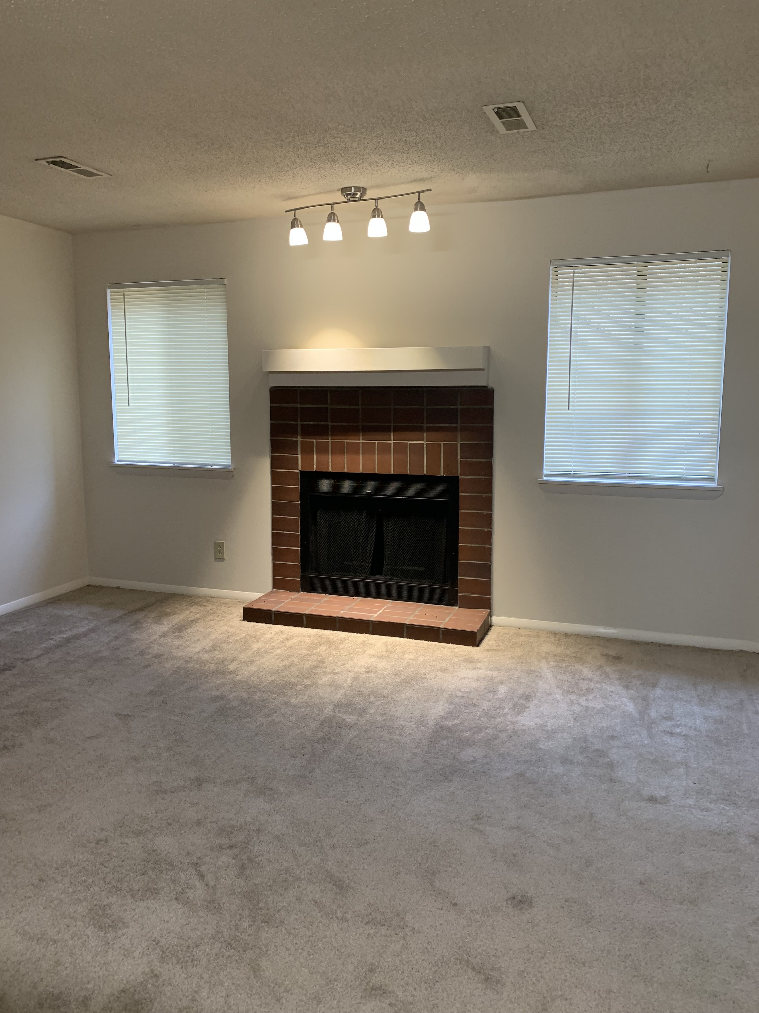 Candlewood – photo 2