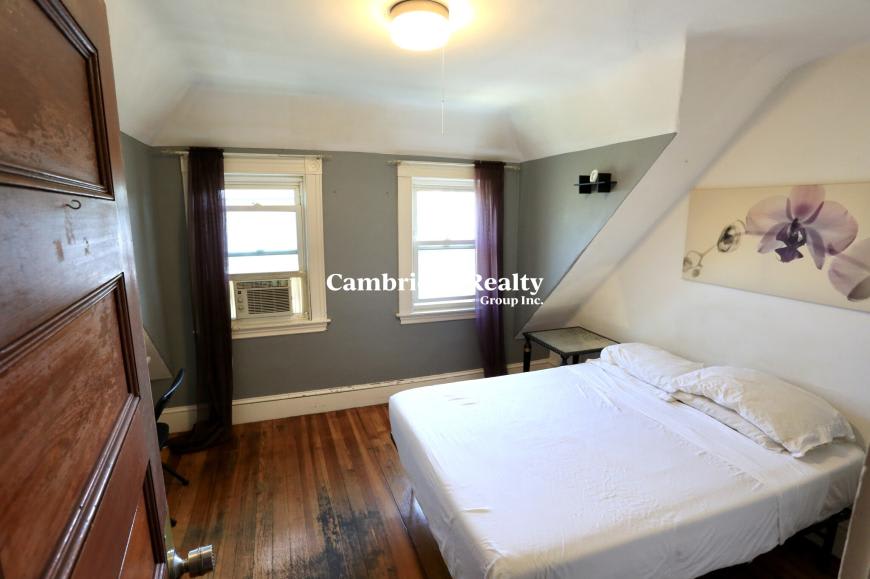 124 Forest St. – photo 2