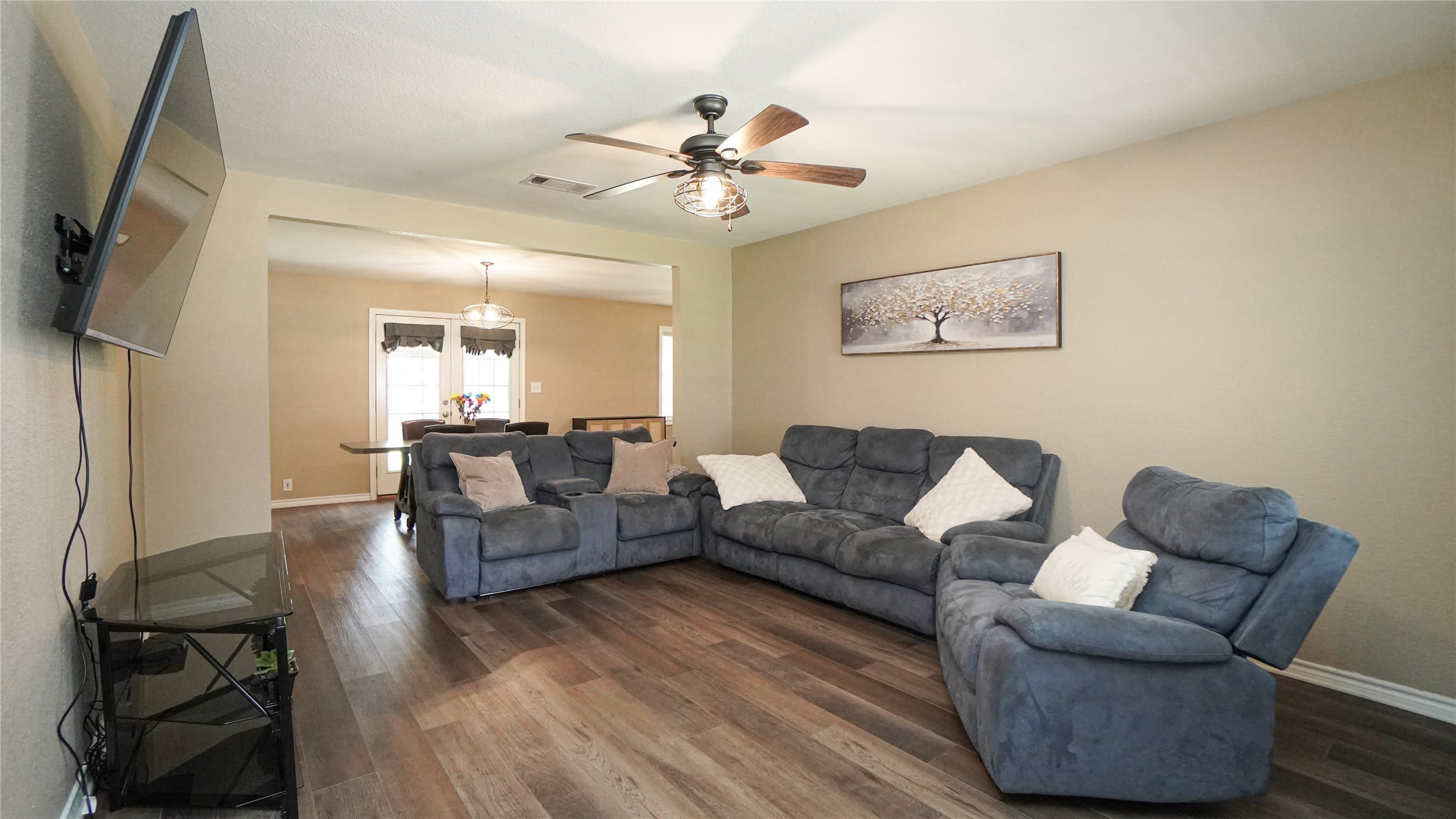 340 Northside – photo 3