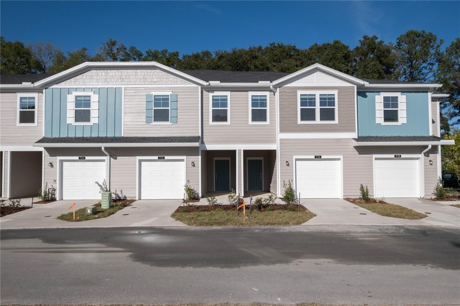 704 NW 126TH Terrace – photo 1