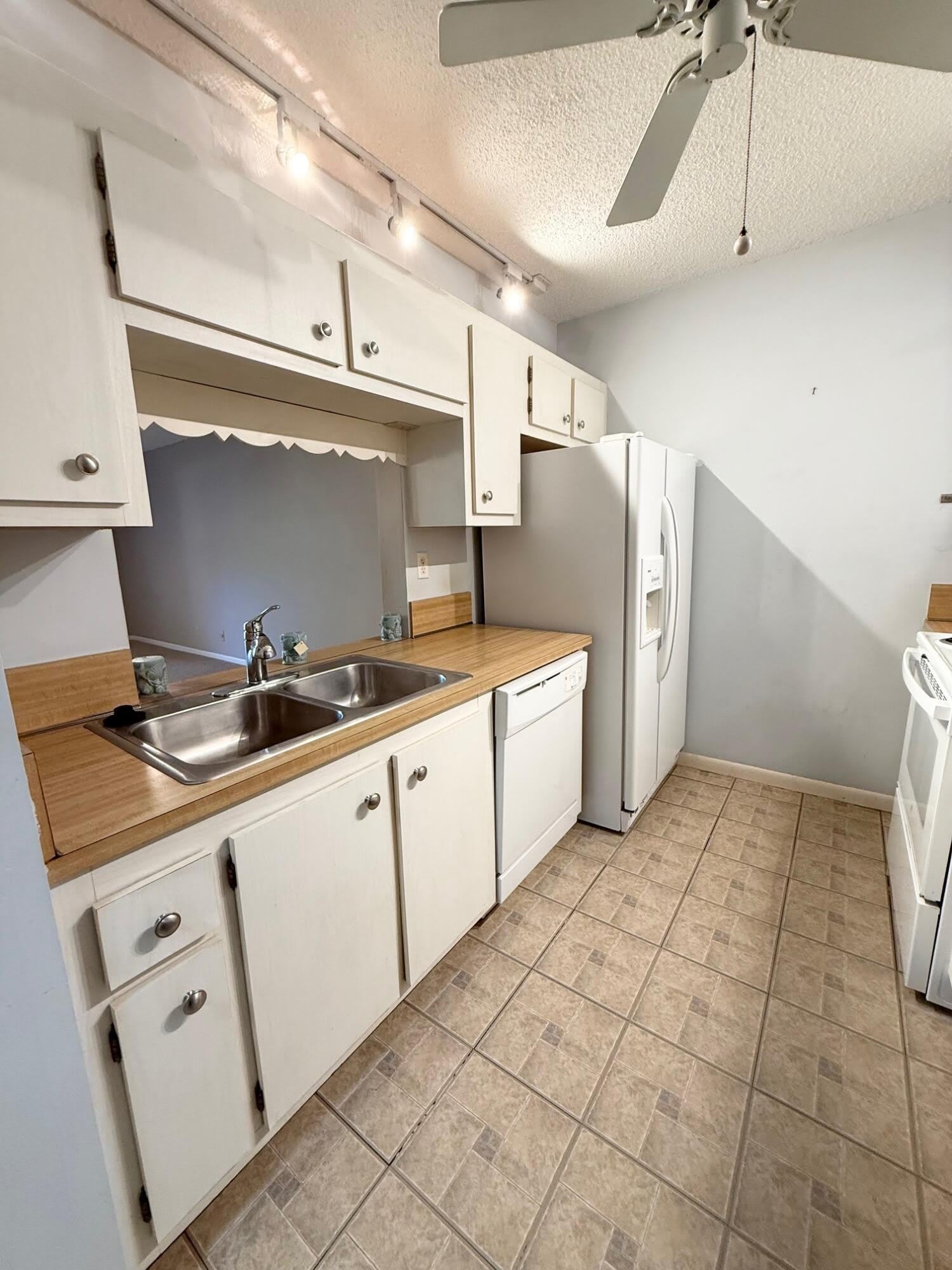 930 SW 9th Street Circle – photo 5