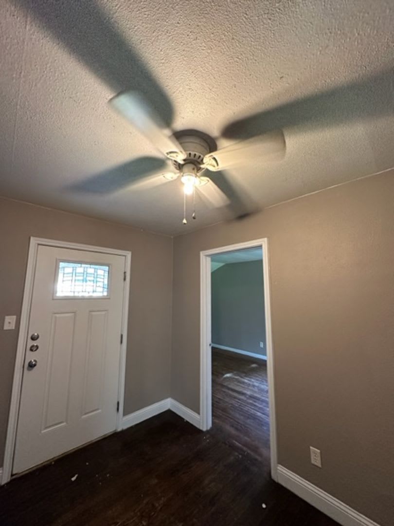 1541 Westmoreland – photo 3