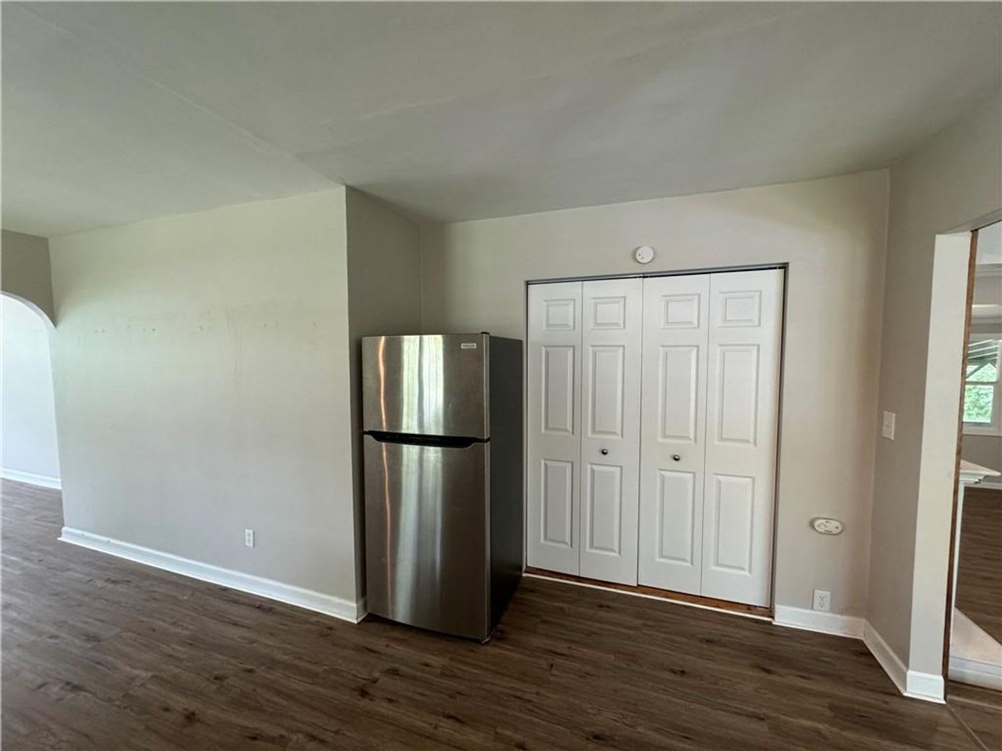 1843 N Janice Ave – photo 3