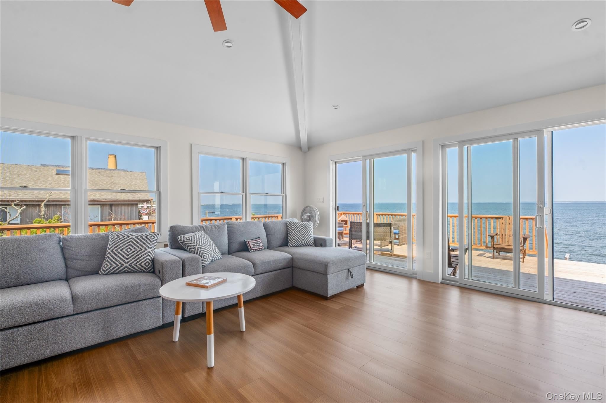 11 Bayview Walk – photo 5