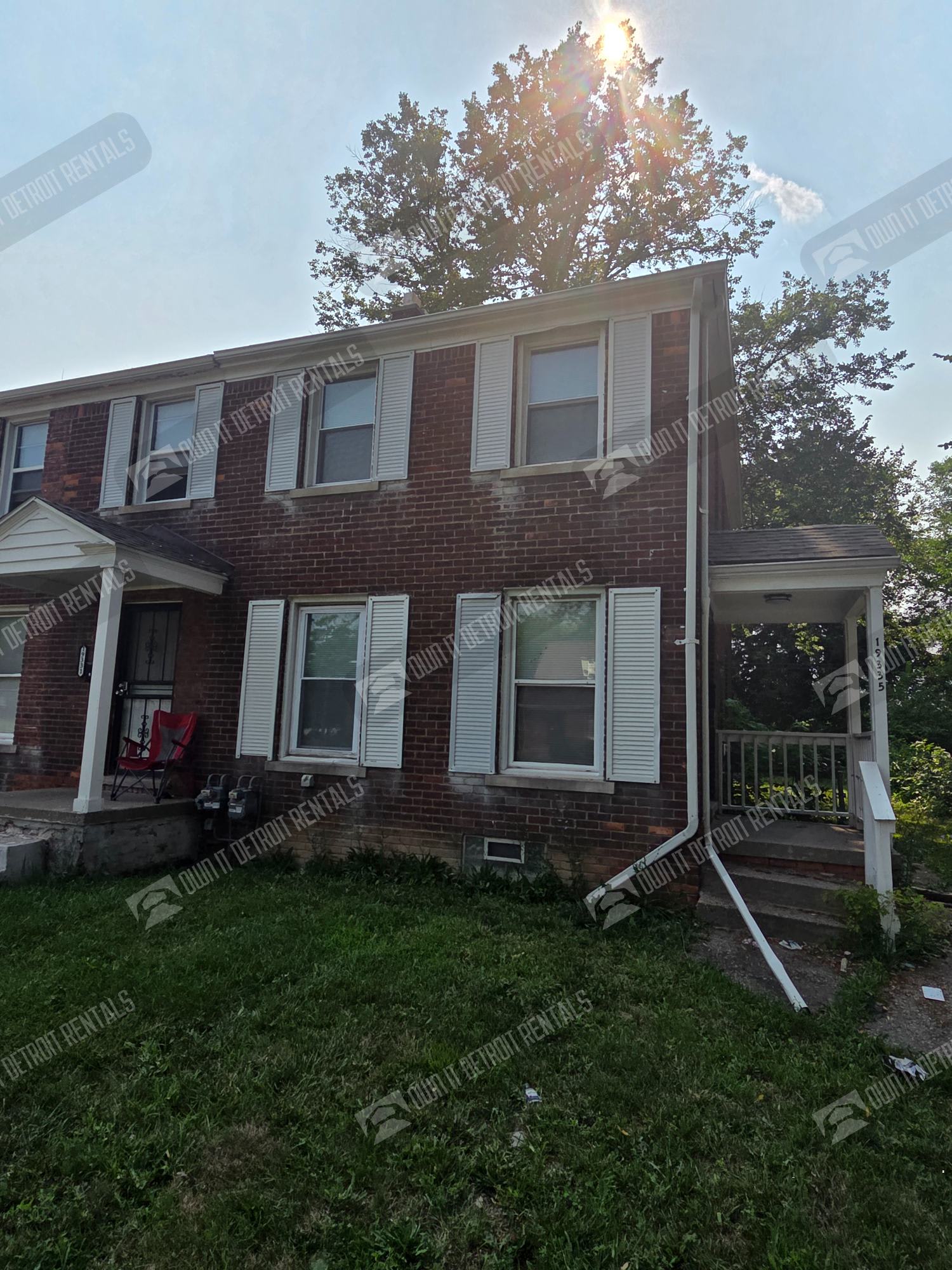 19335 Hoover St – photo 2