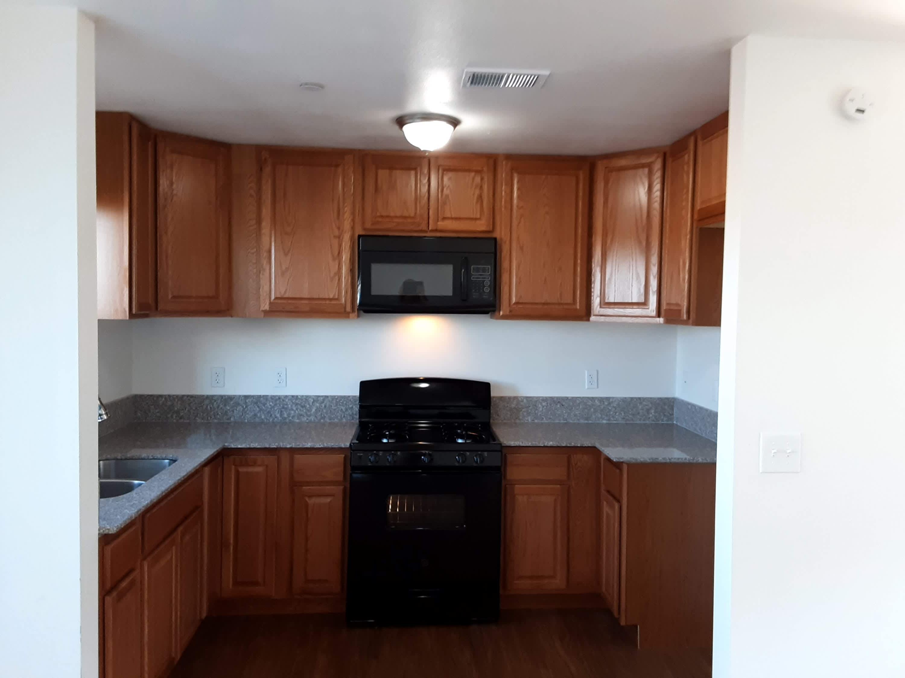 158 Amberidge Dr – photo 3