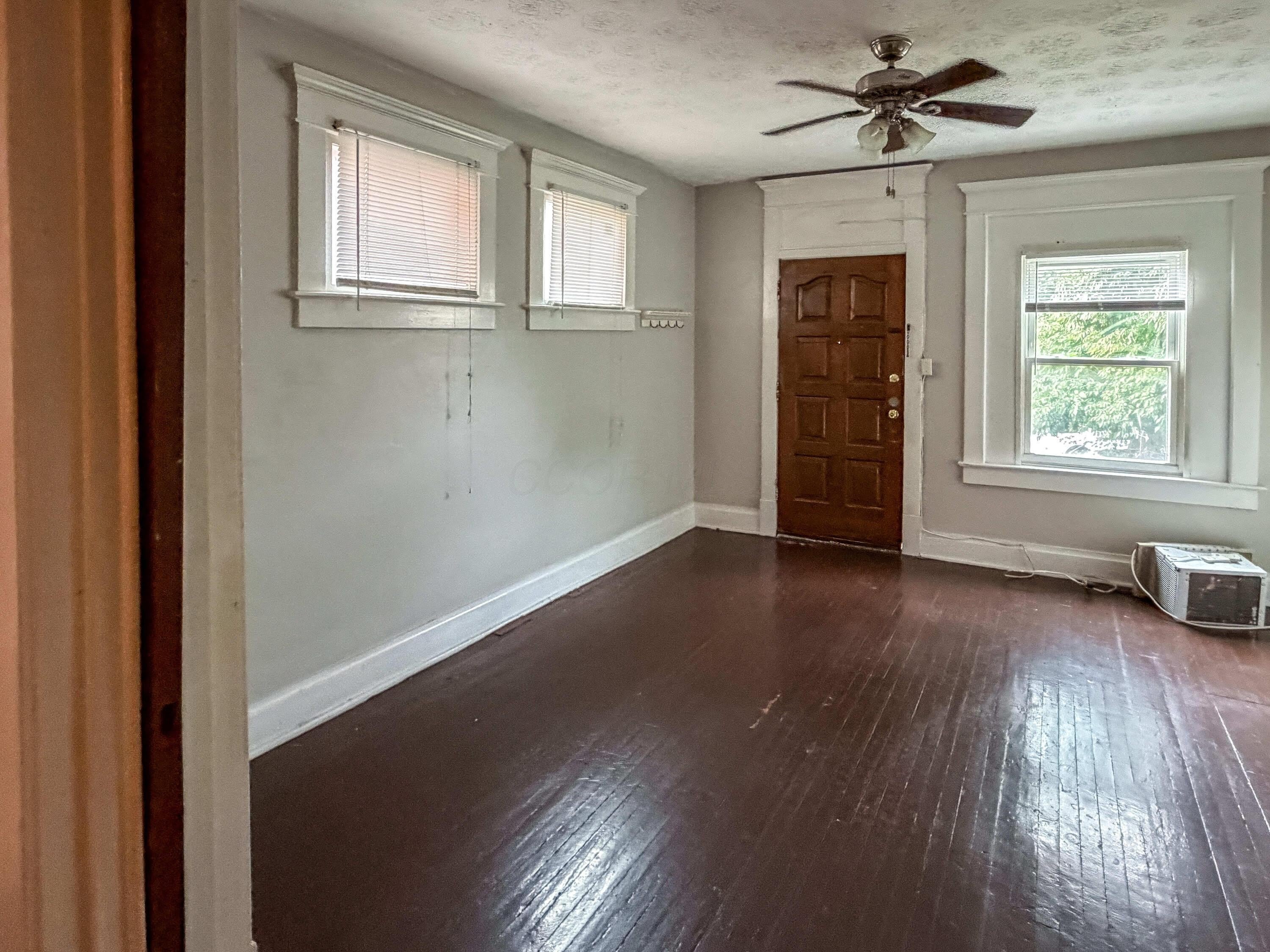 414 E 14th Avenue – photo 3