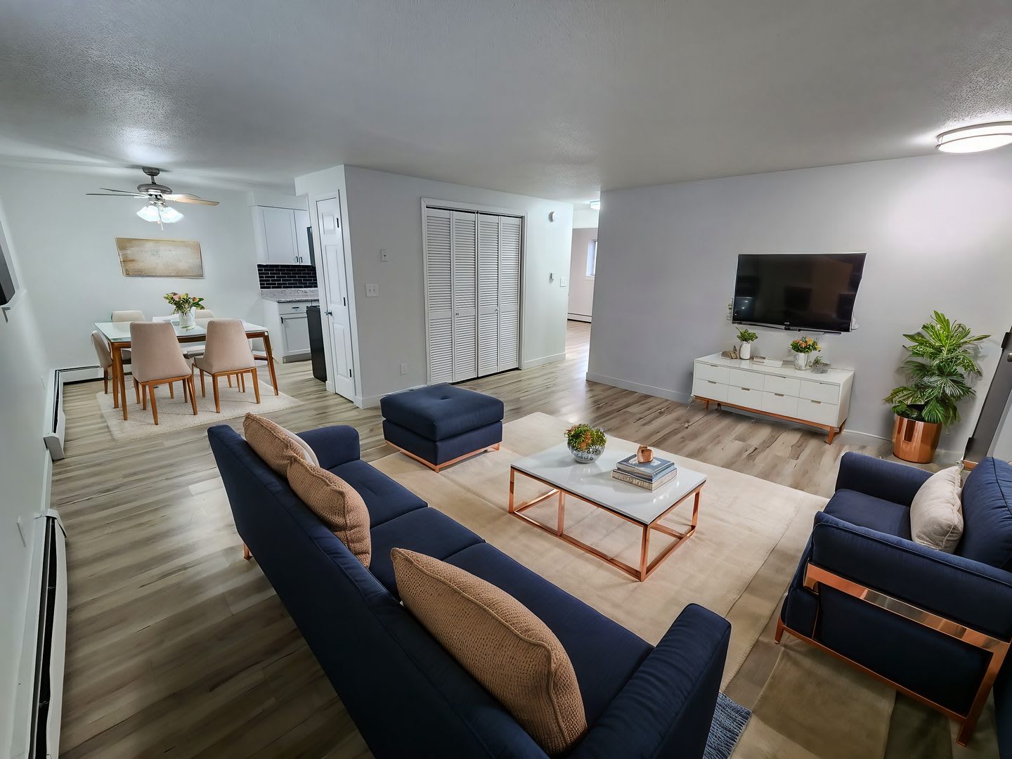 Mesa Heights Apartments – photo 1