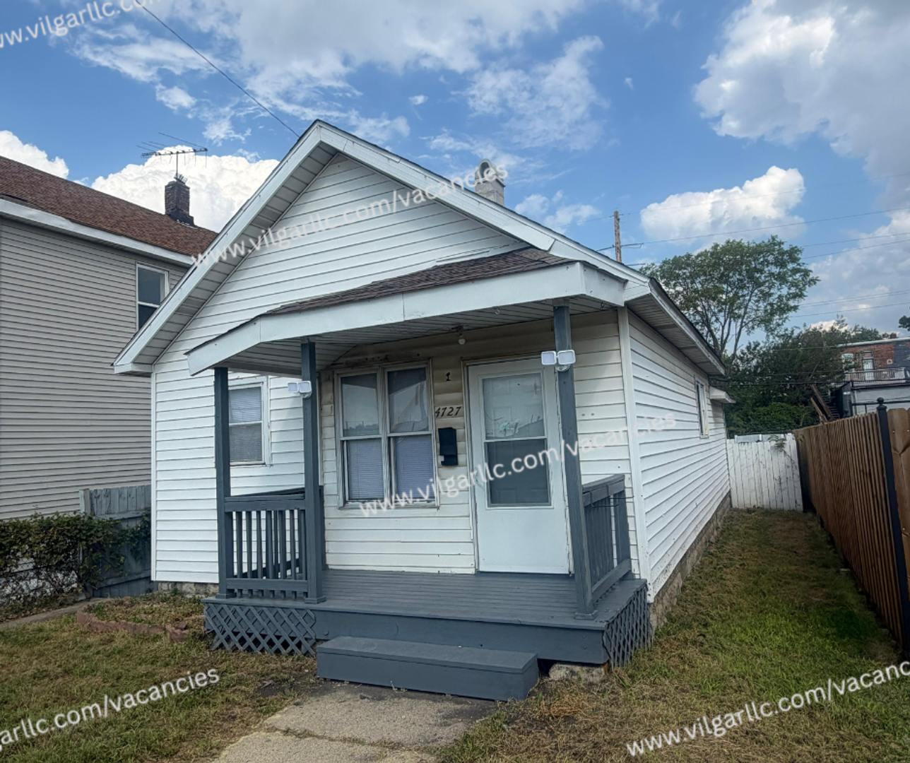 For Rent – photo 2
