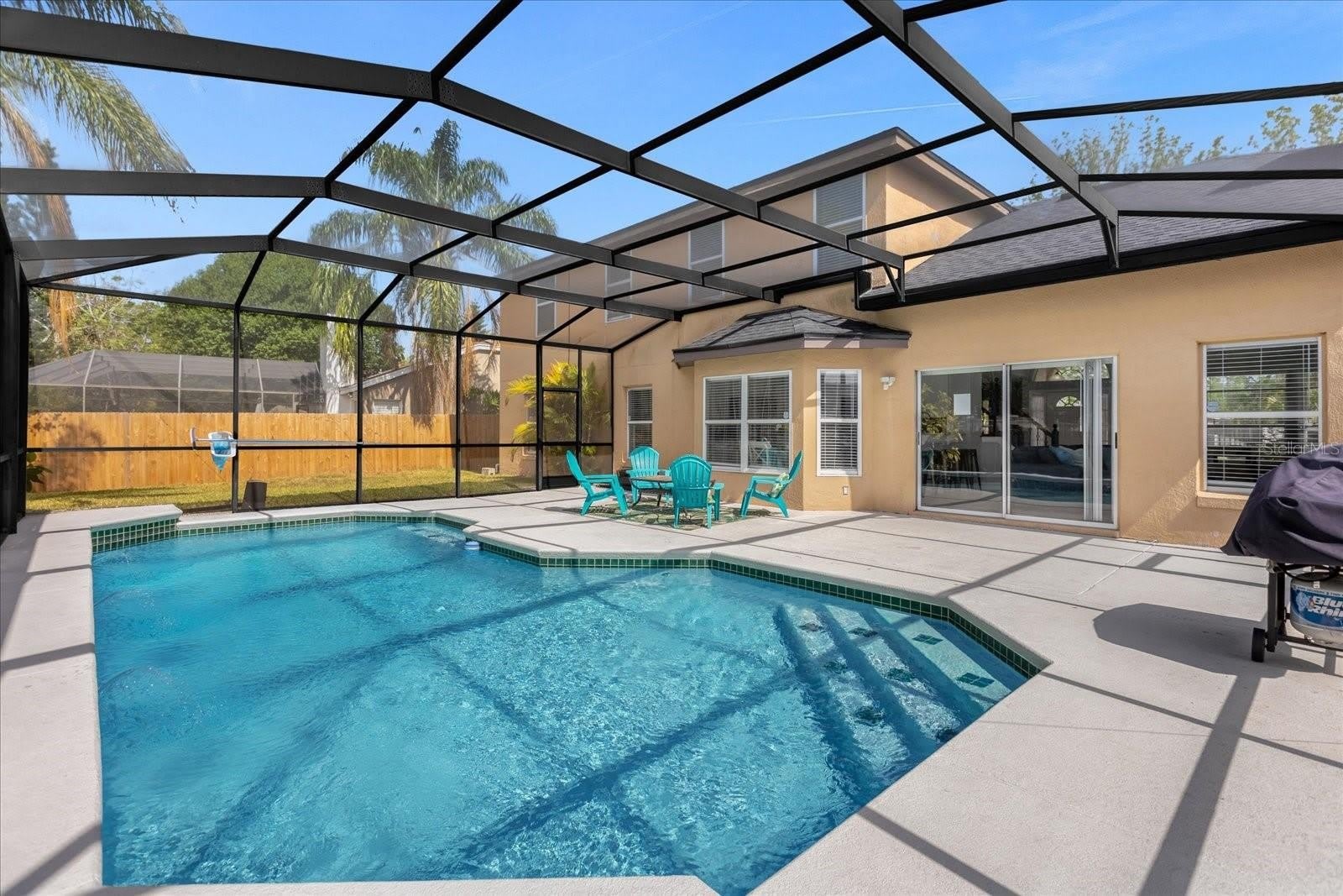 2820 SMITHFIELD Drive – photo 2