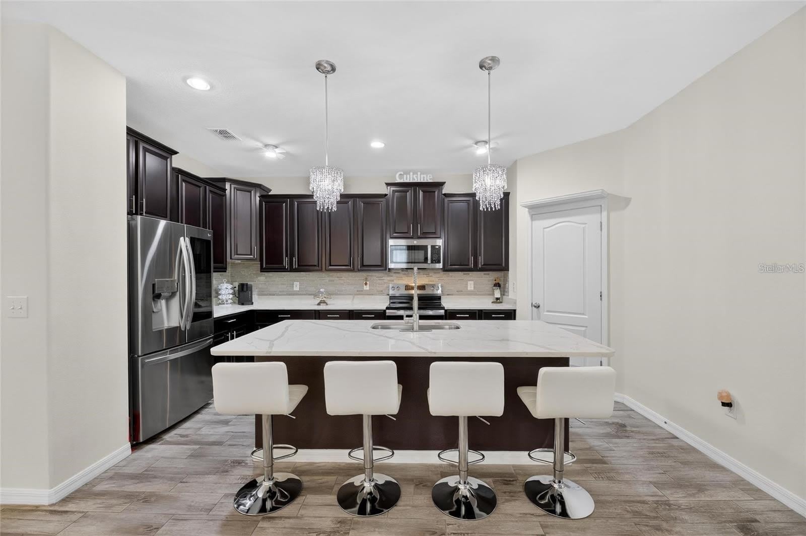 12113 ECHO BASIN Cove – photo 4