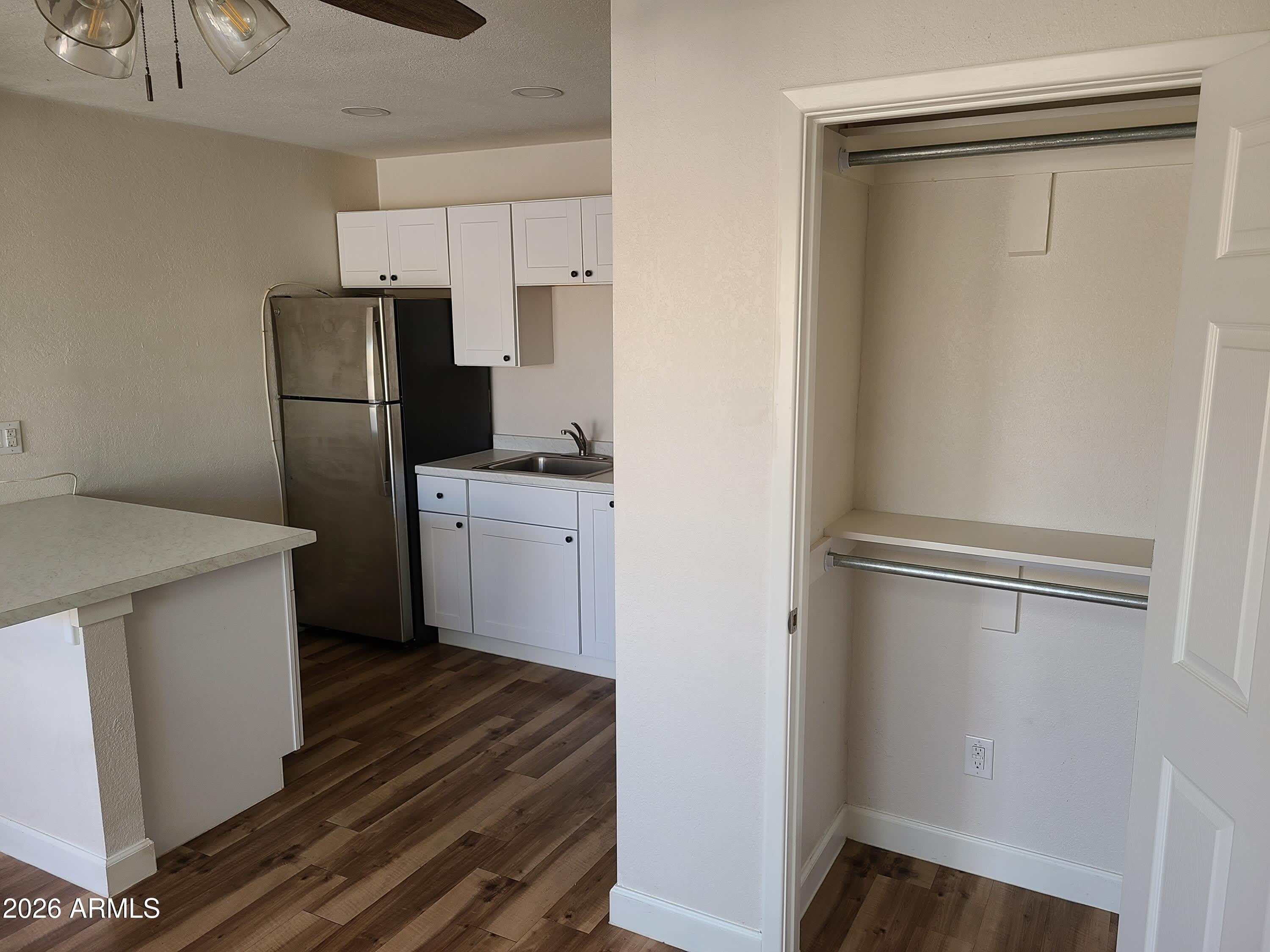 145 W Wickenburg Way W – photo 2