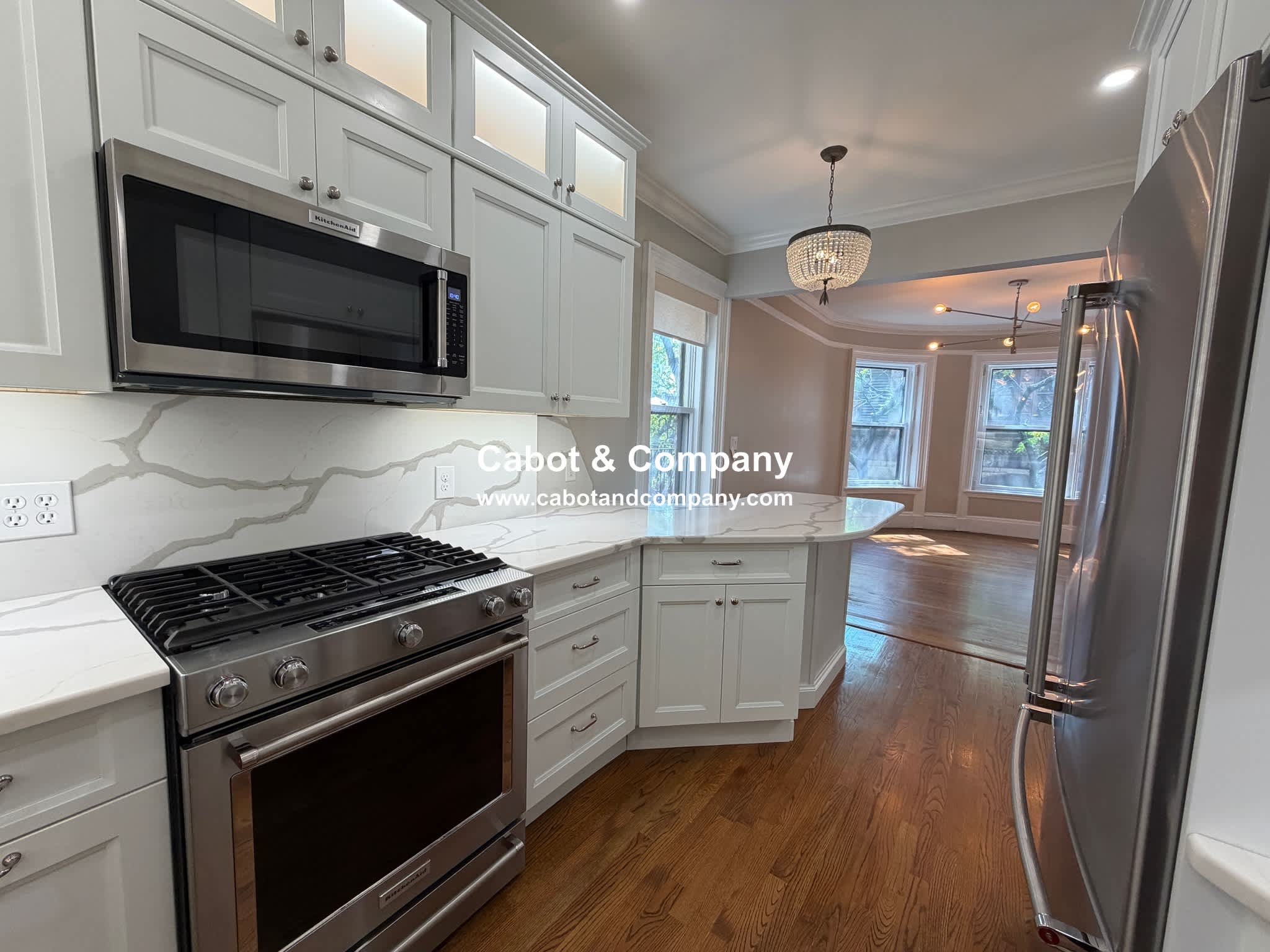 188 Commonwealth Ave – photo 2