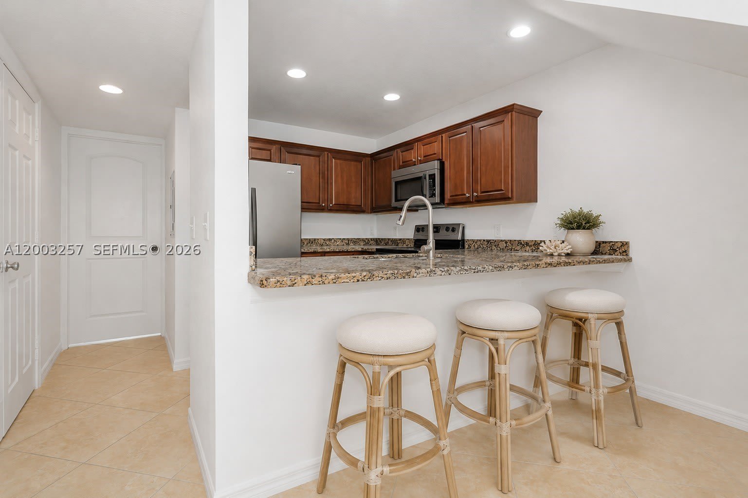 1000 Palm Trl – photo 5