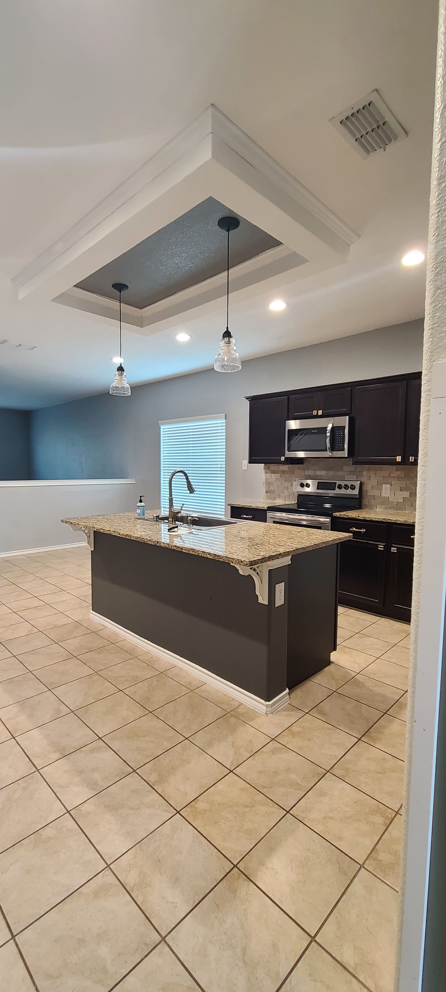 314 Preakness Ln – photo 2