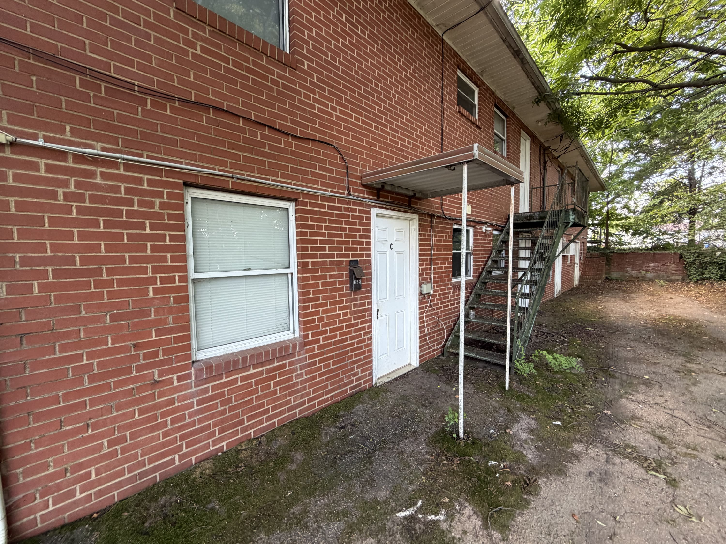 325 Chambers Street – photo 2