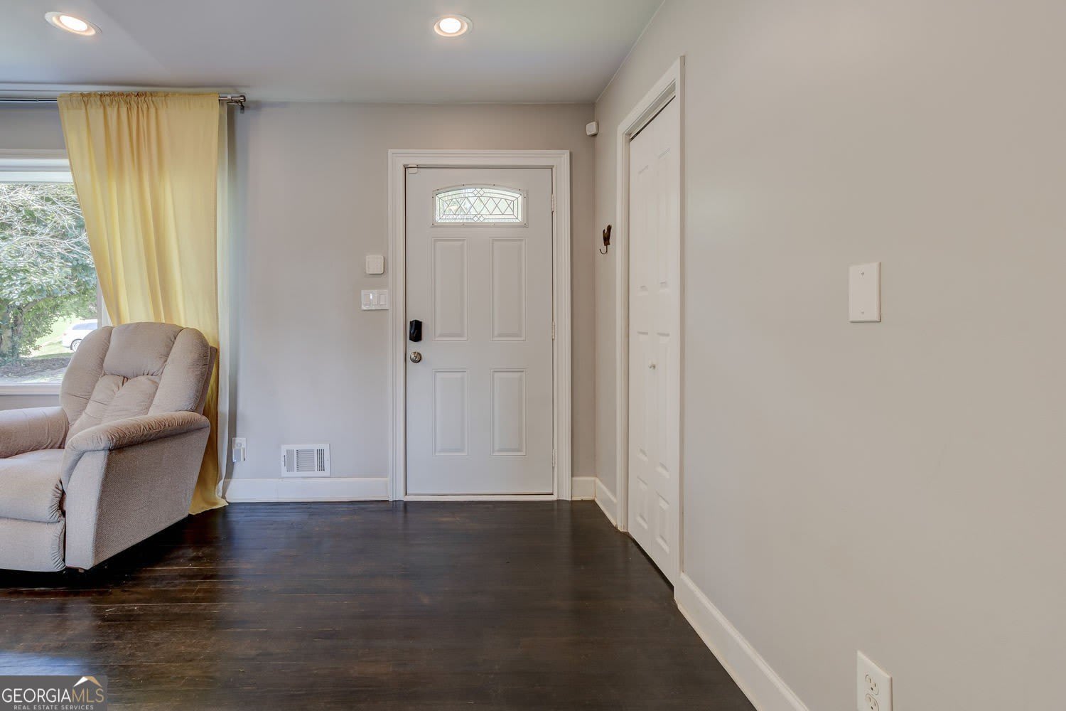1848 Winthrop Drive SE – photo 5