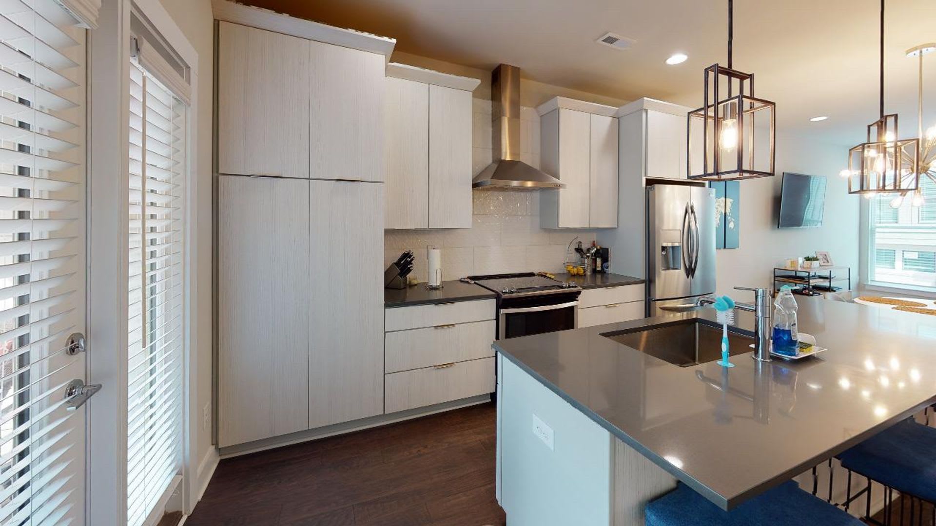 244 Uptown West Dr – photo 5