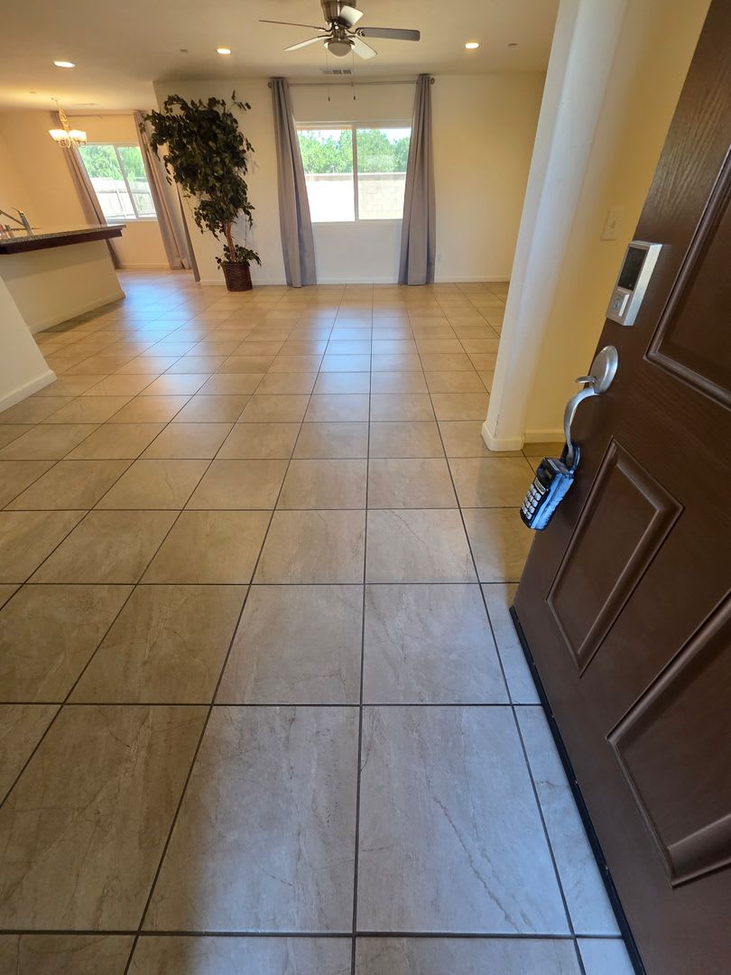 2308 W Ambassador Way – photo 4