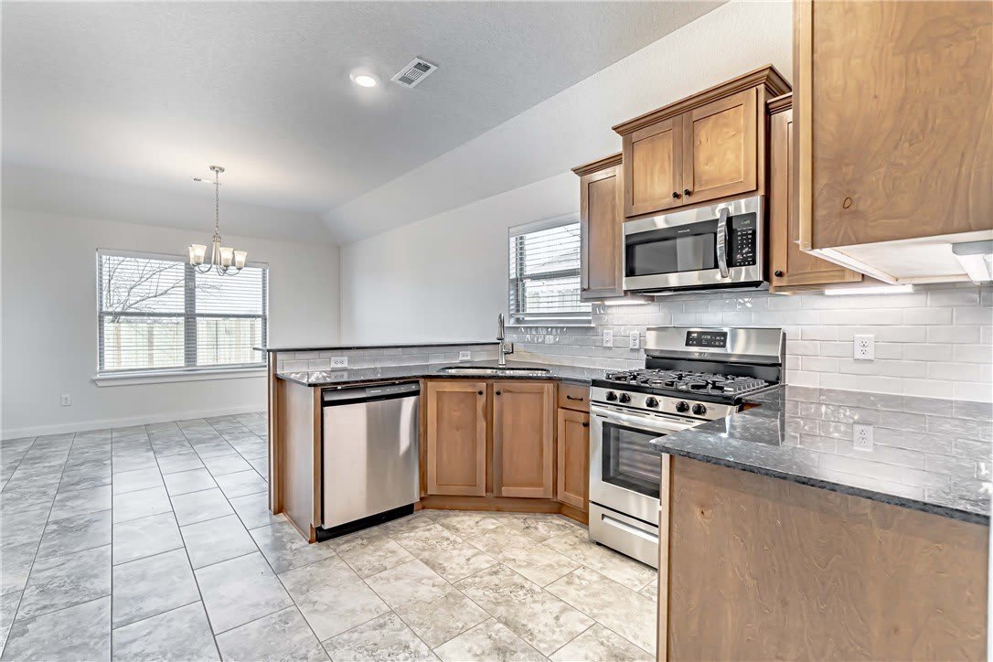 219 S Geranium Lane – photo 5