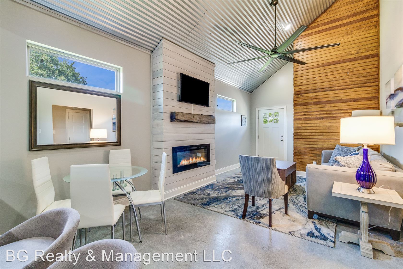 230 Colorado Rd. – photo 2