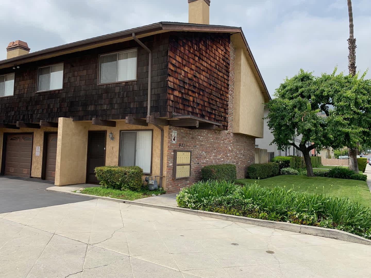 Beautiful 3 Bedroom Condo In Duarte – photo 1
