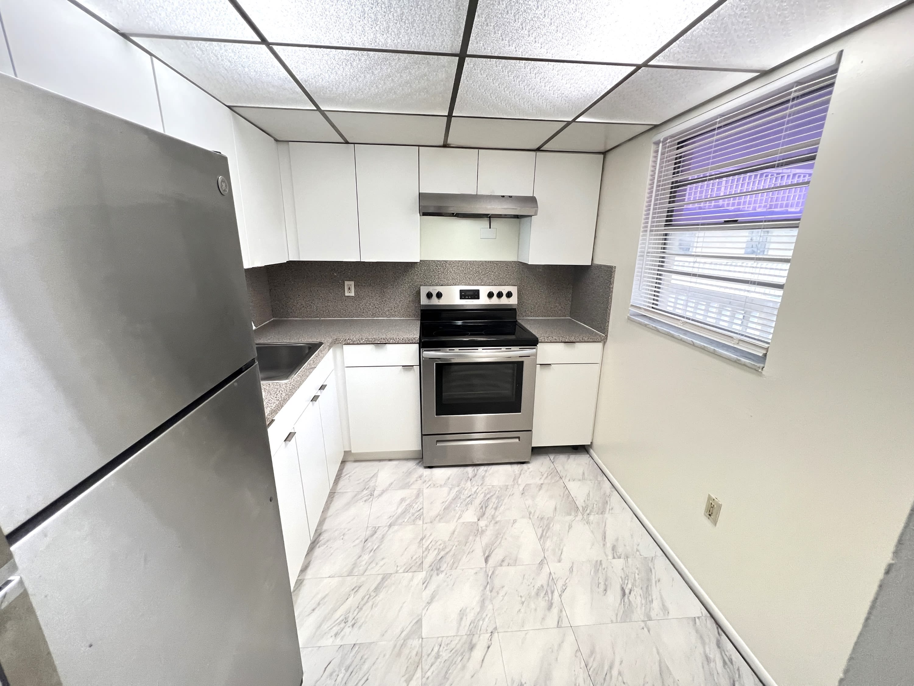 15600 Northwest 7th Avenue, #516 – photo 1