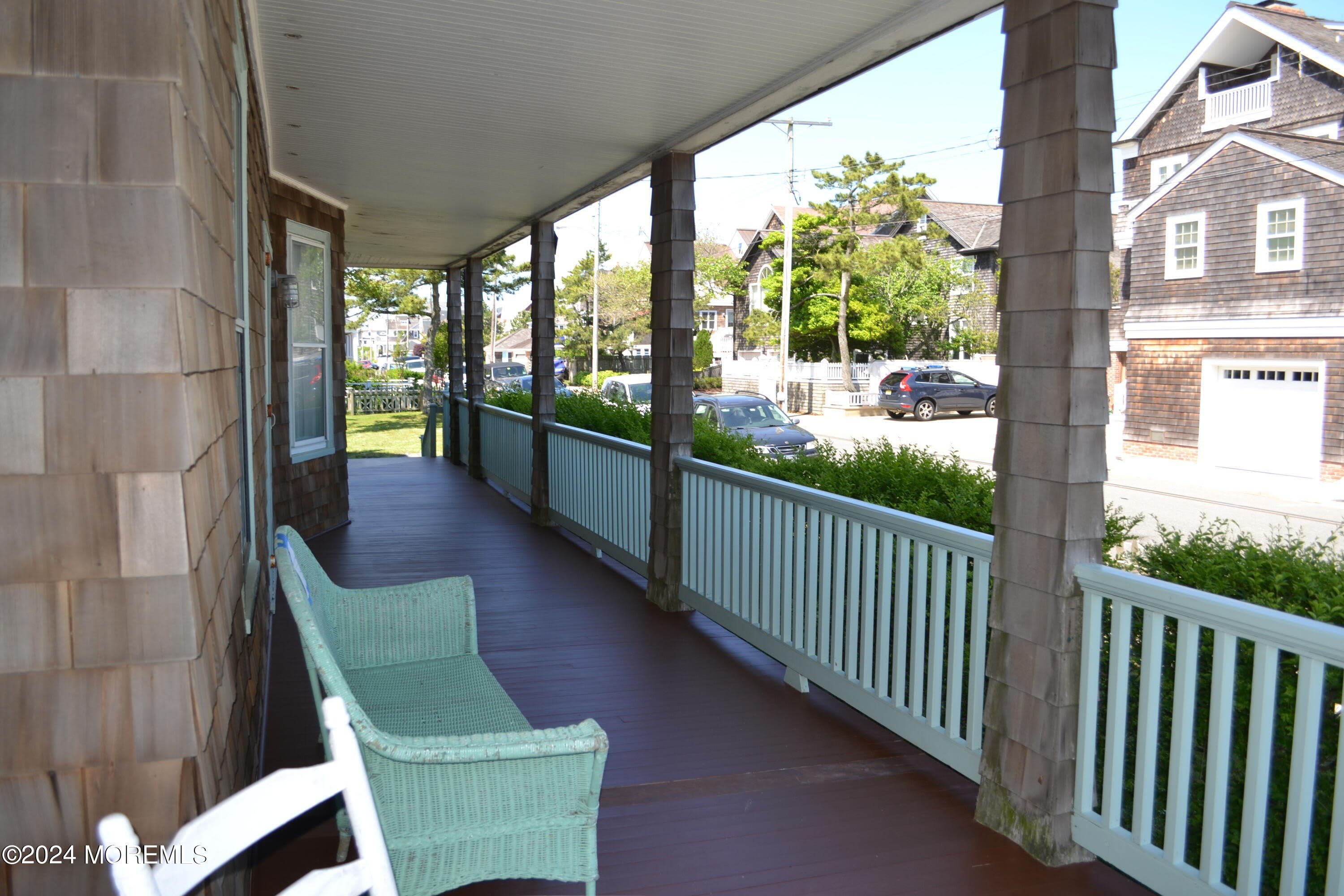 18 Bridge Avenue – photo 4