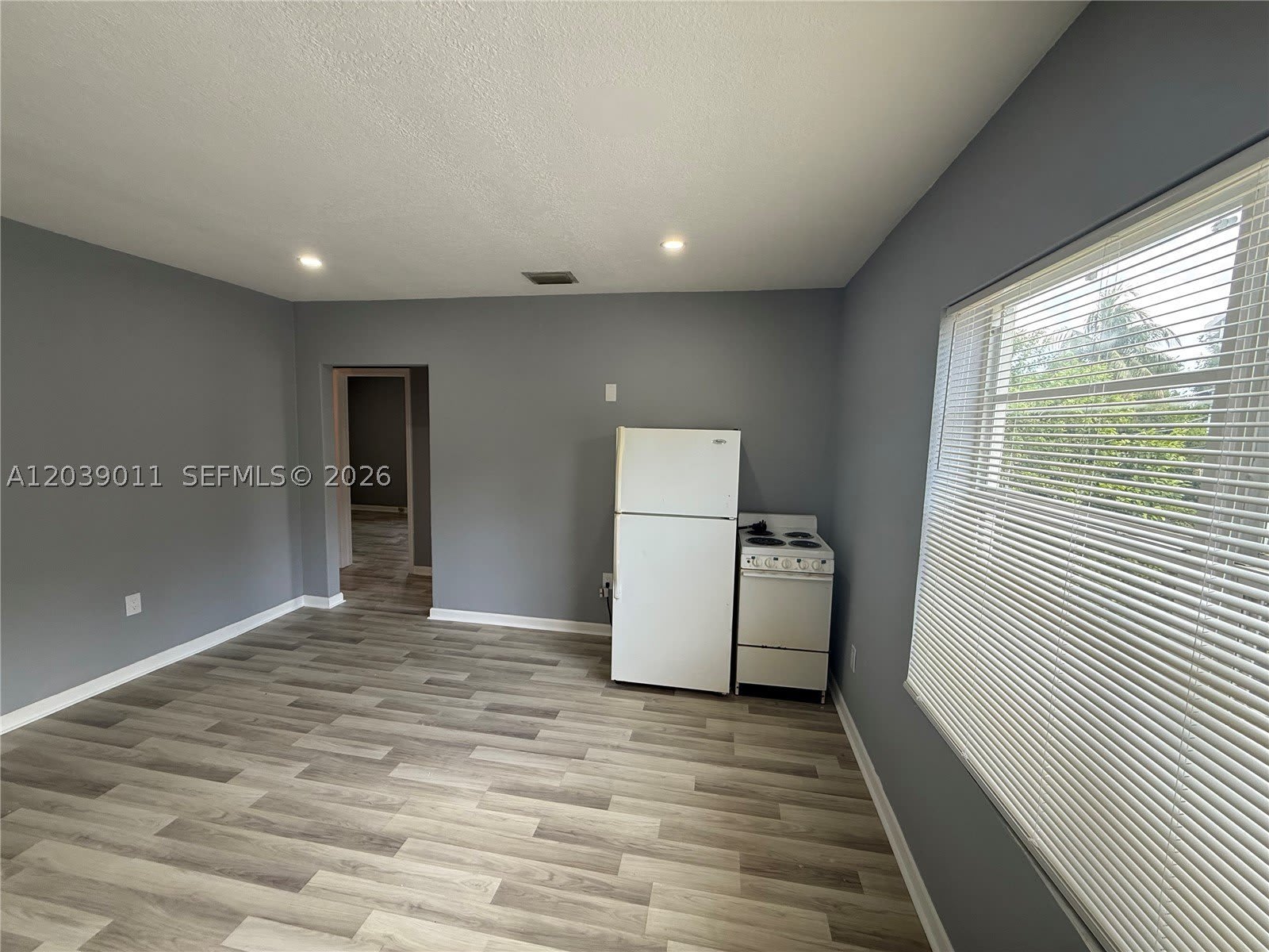 426 Ne 77Th St Rd – photo 4