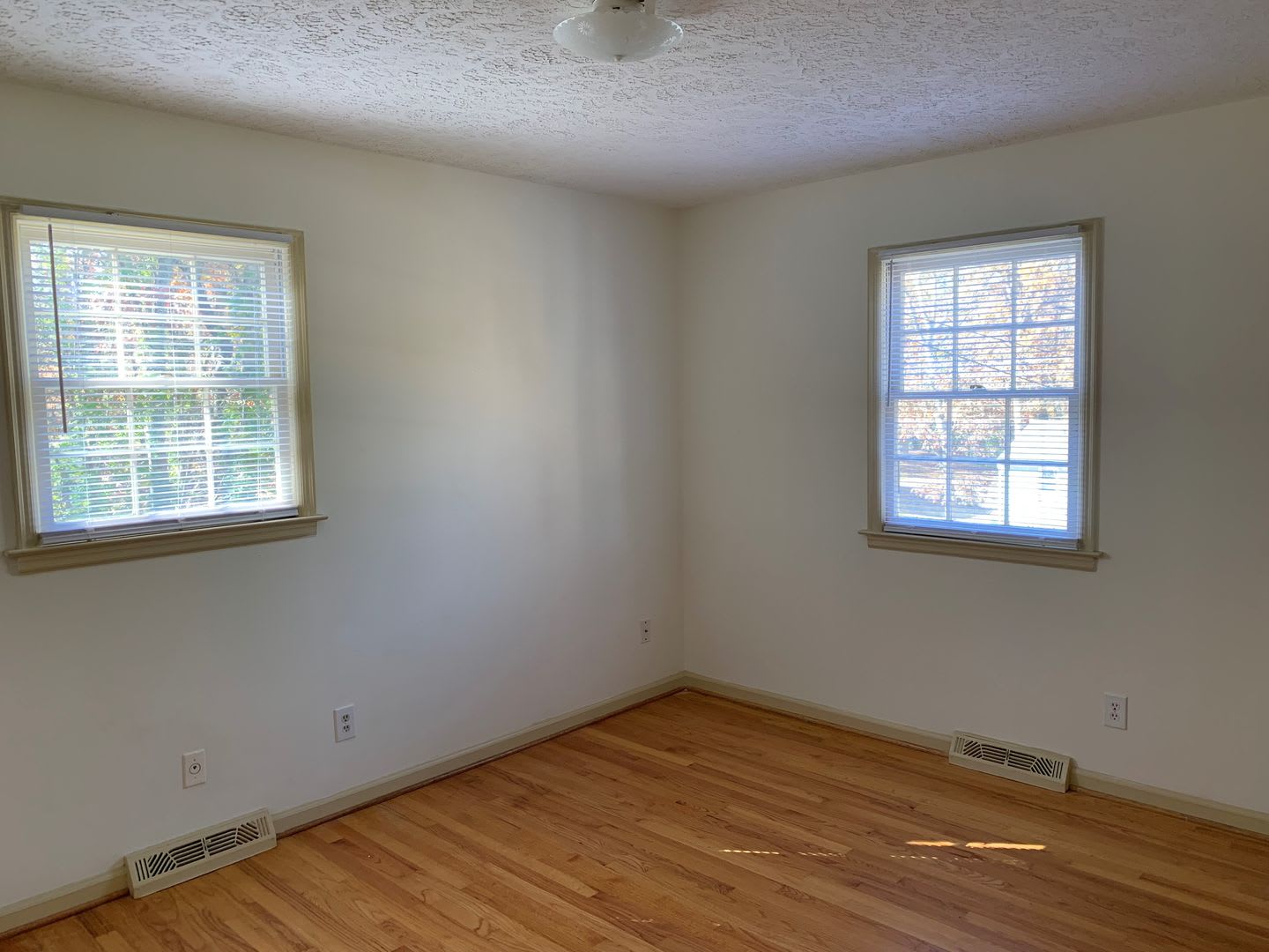 3 Bedroom House off Timberlake Road – photo 3