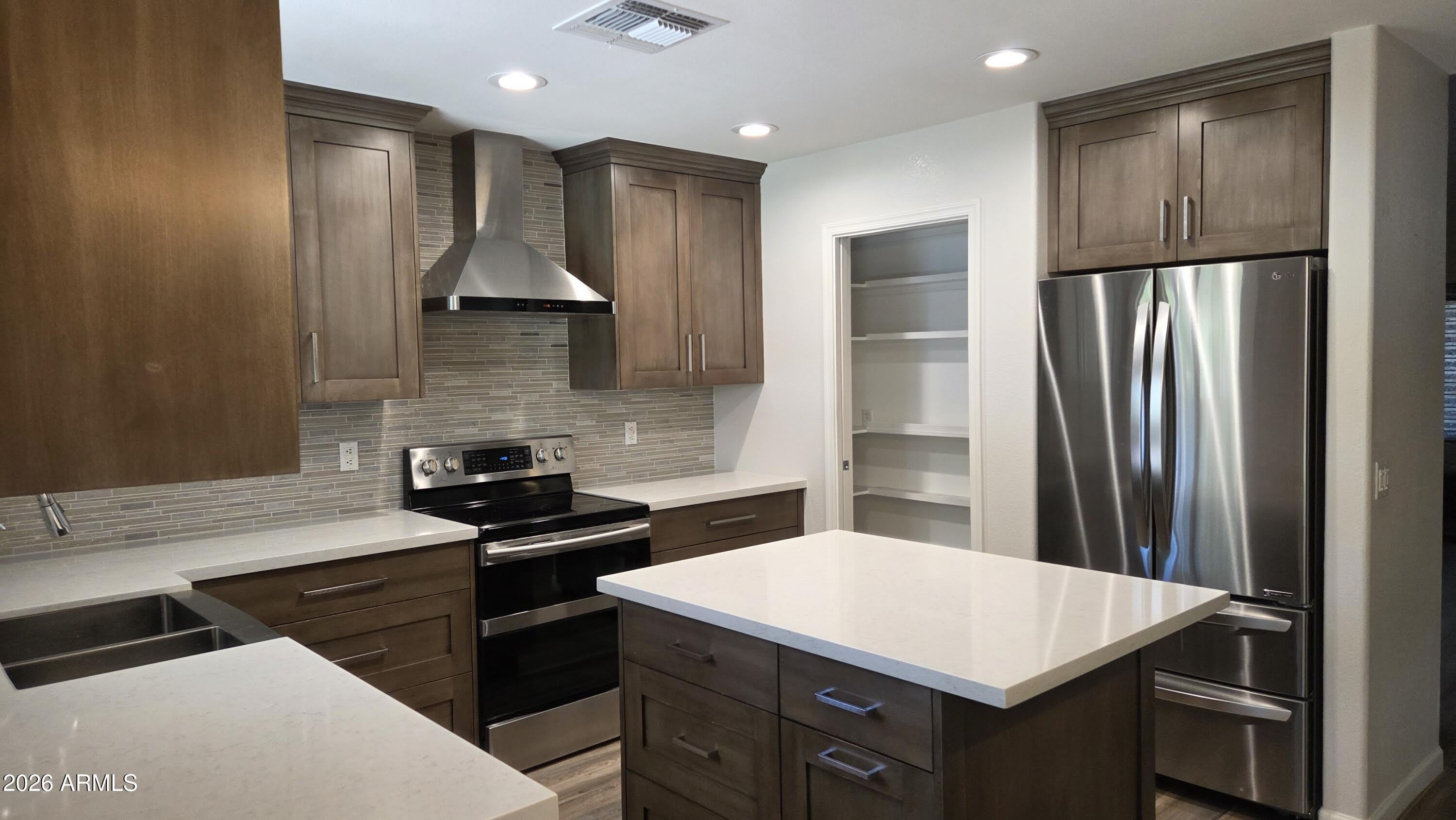 3020 E FRIESS Drive – photo 4
