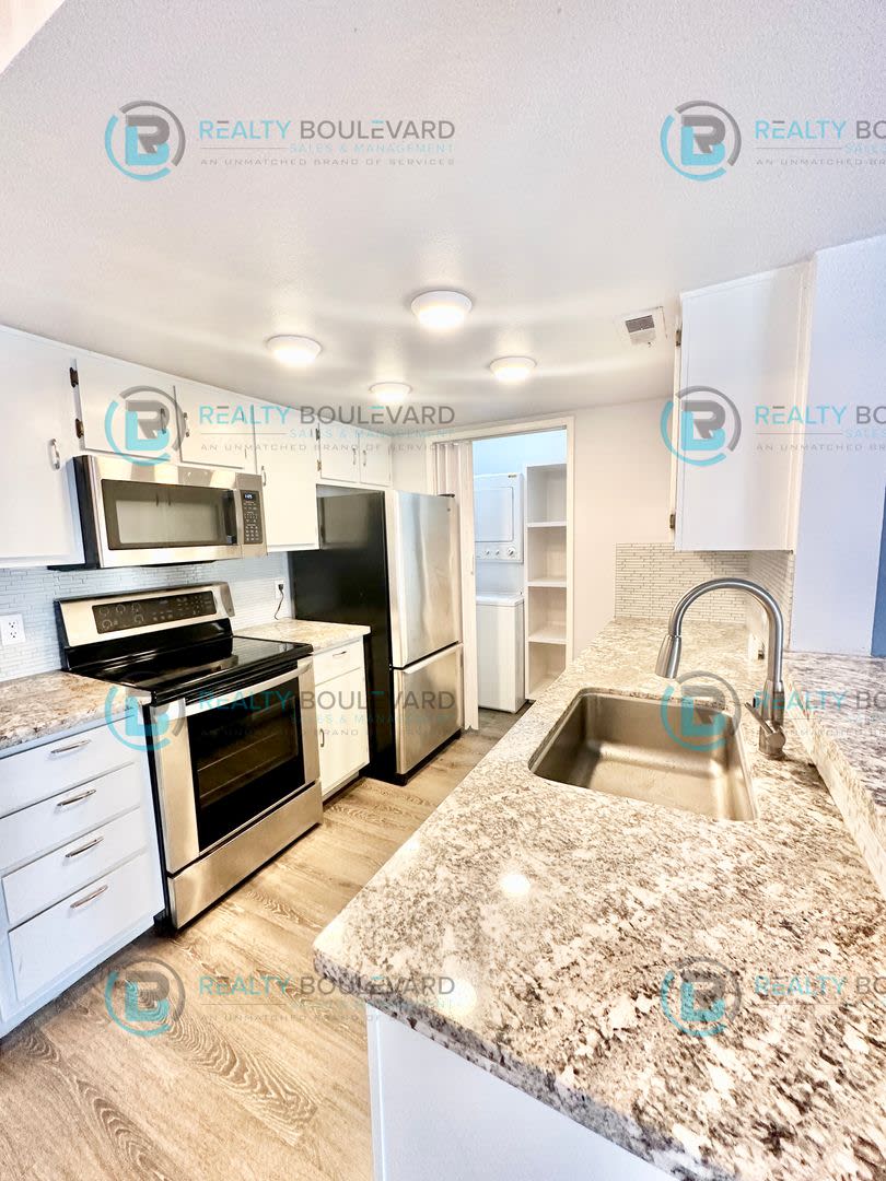 1/2 Month Free!! Indulge in comfortable living at Wood Chase Condos! – photo 2