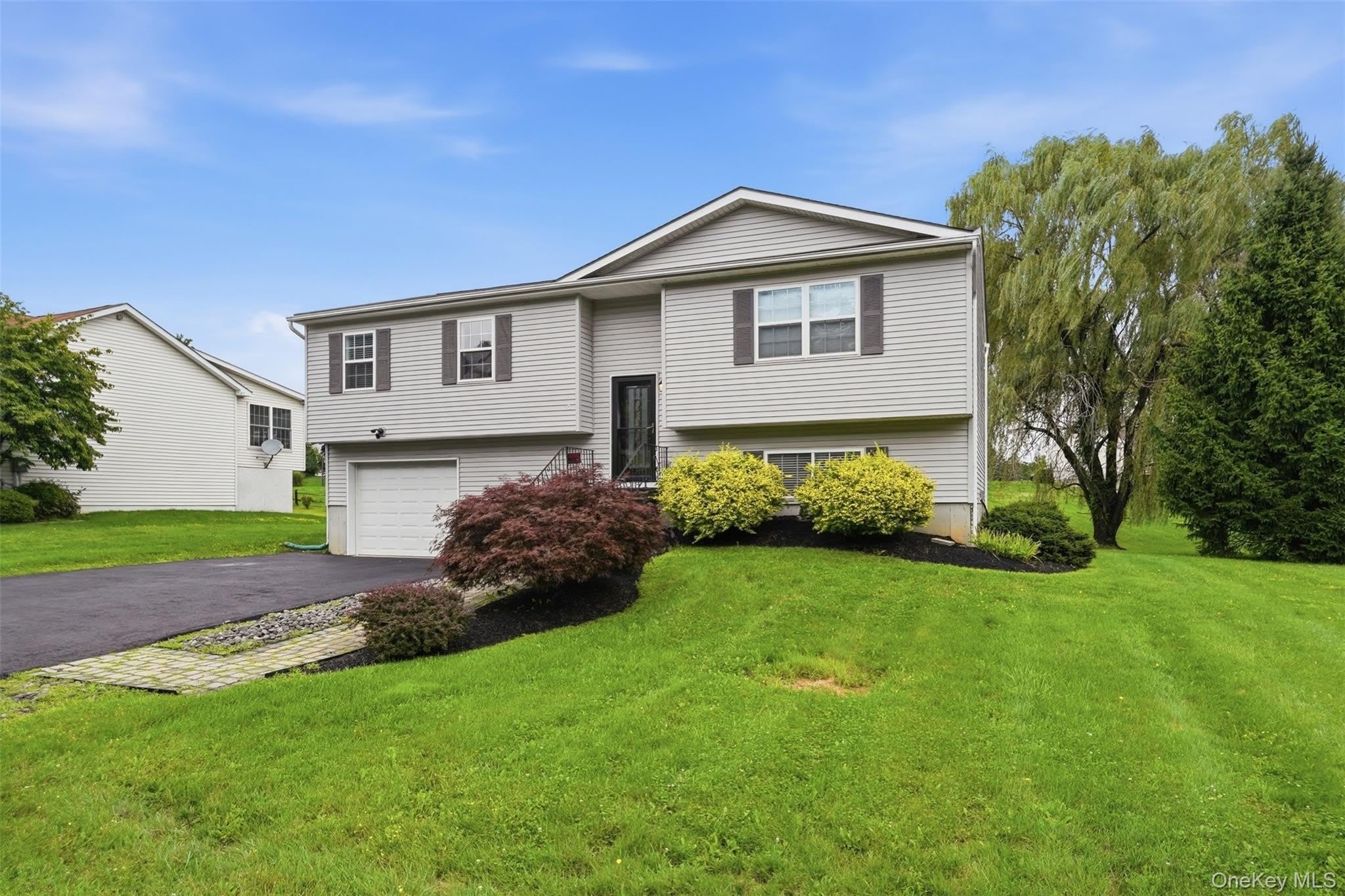17 Watkins Drive – photo 2