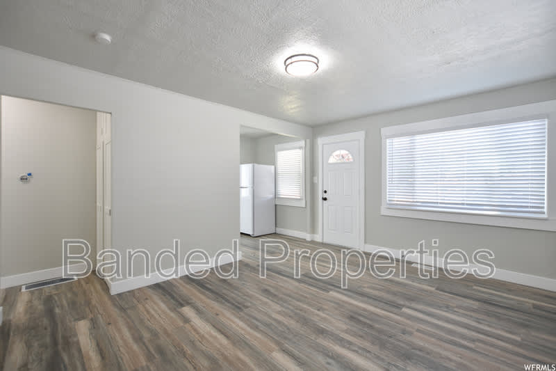 267 Maple Street – photo 1