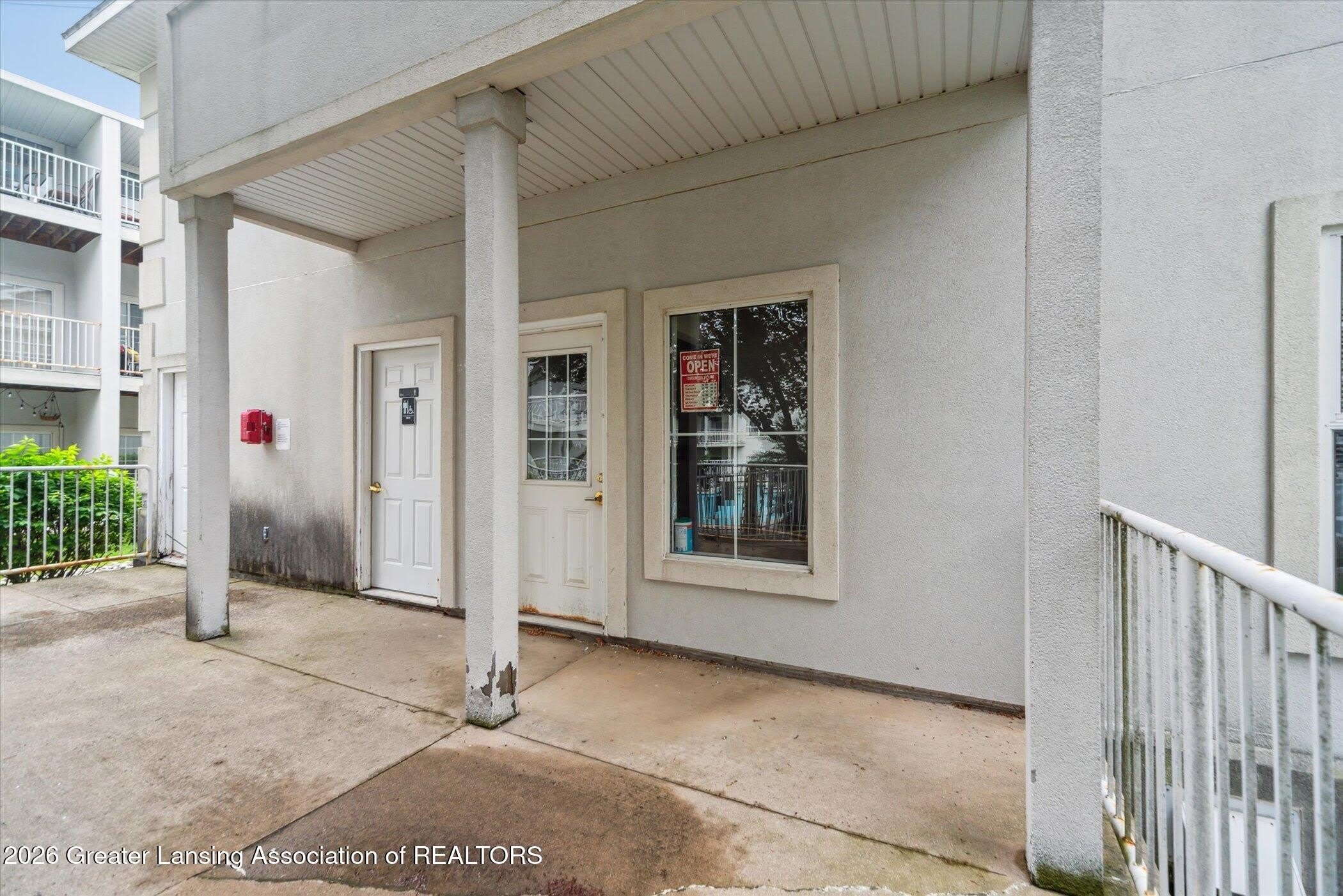 268 W Saginaw Street – photo 5