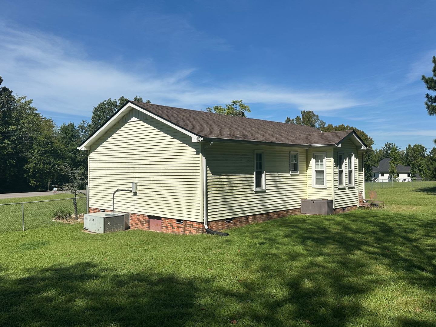 FOR LEASE- 3 BED 1 BATH SINGLE FAMILY HOME IN LEBANON! – photo 5