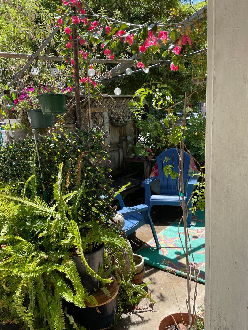 4286 Third Avenue – photo 2