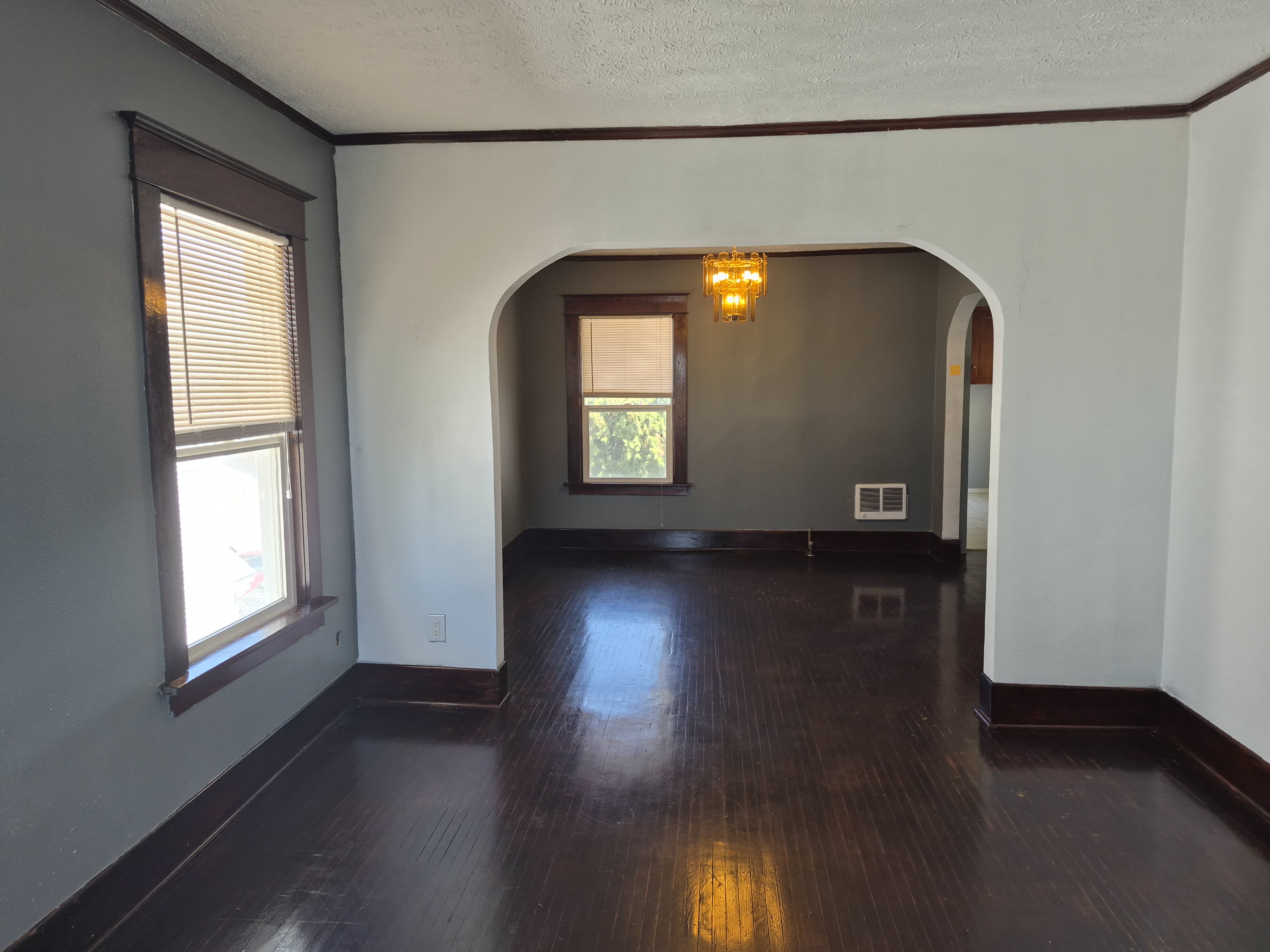 2117 E Providence Ave – photo 2