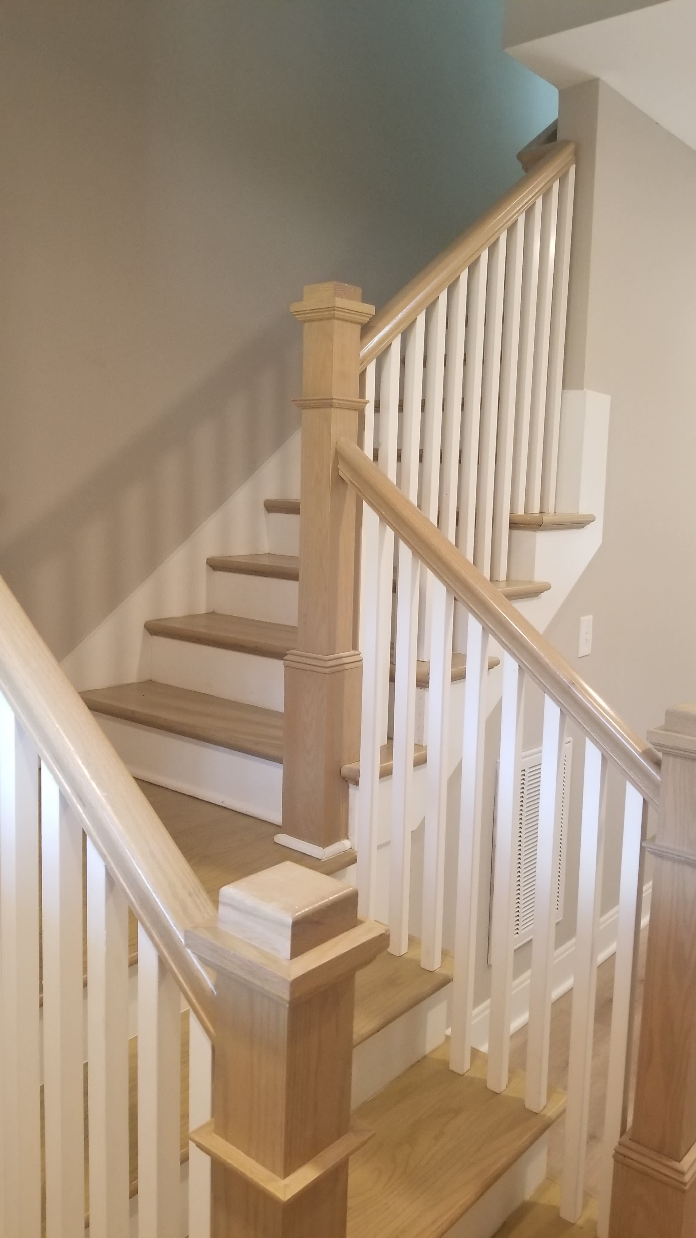 1121 Lawrence Ave Unit 6 – photo 4