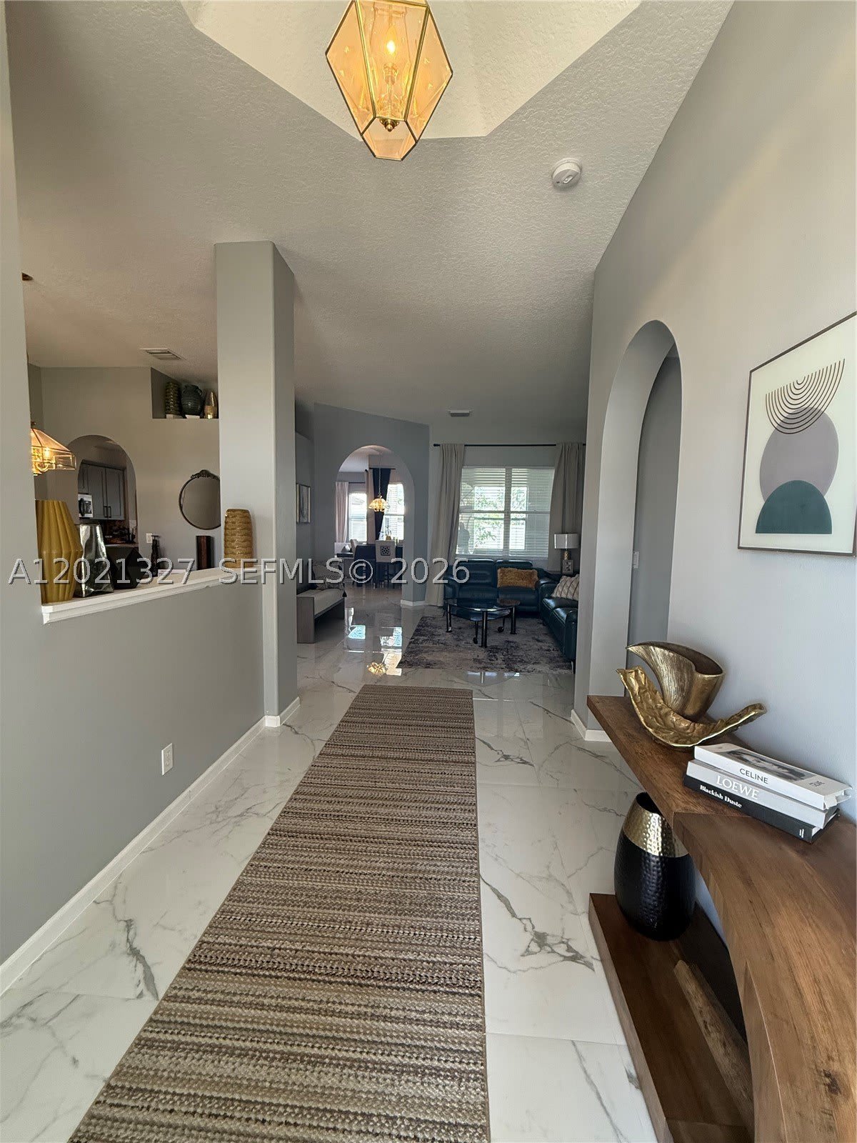 5711 Nw Zenith Dr – photo 2
