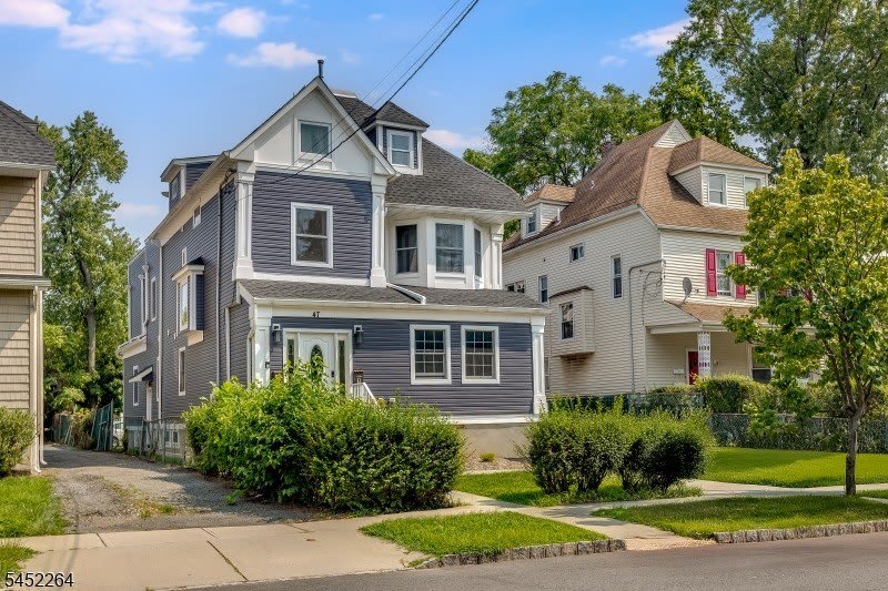 47 Greenwood Ave – photo 4