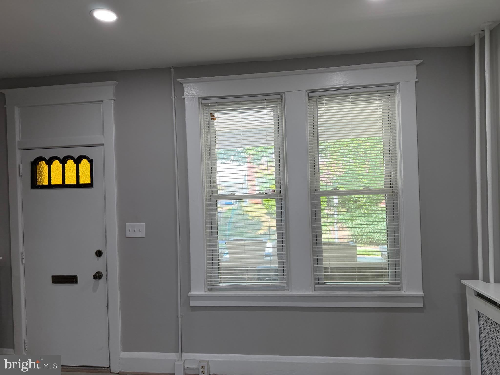125 N MONASTERY Avenue – photo 5