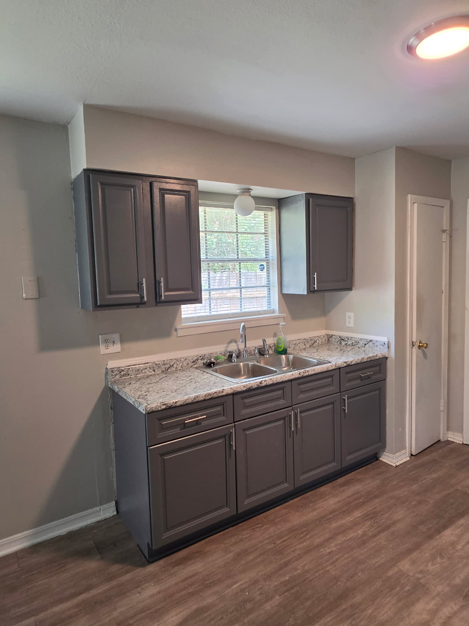 1428 Hickory Street – photo 3