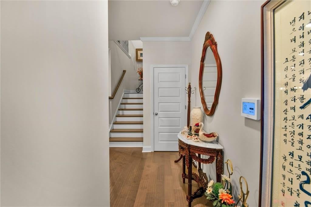 2423 Chene Drive – photo 2