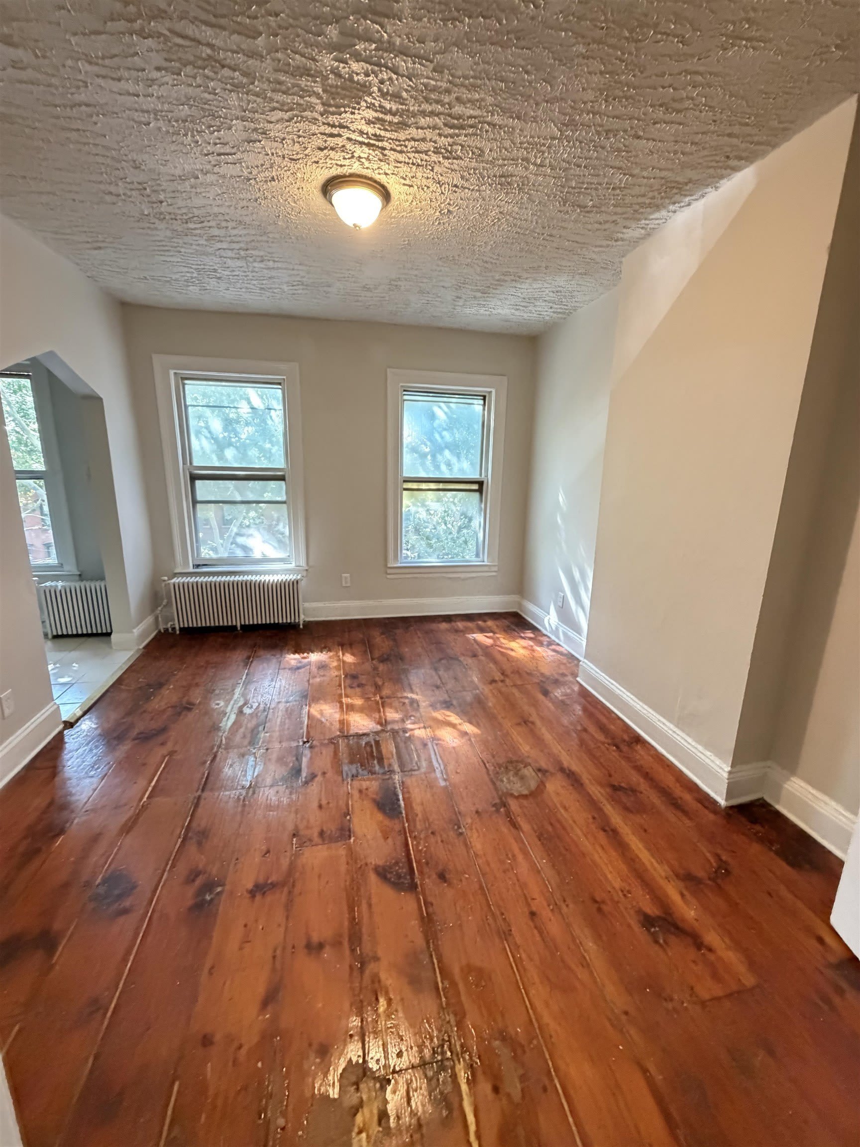 642 JERSEY AVE – photo 3