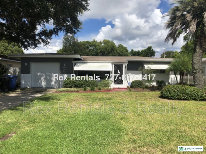 3229 30th Street North – photo 1