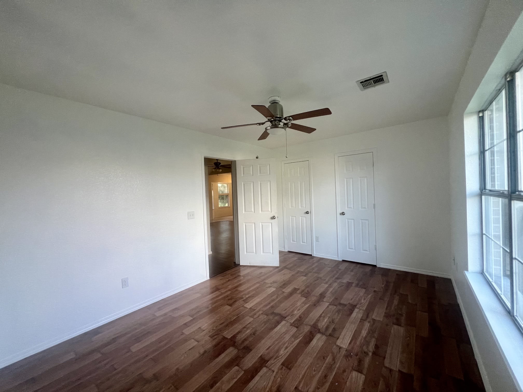 531 Walker Street – photo 3
