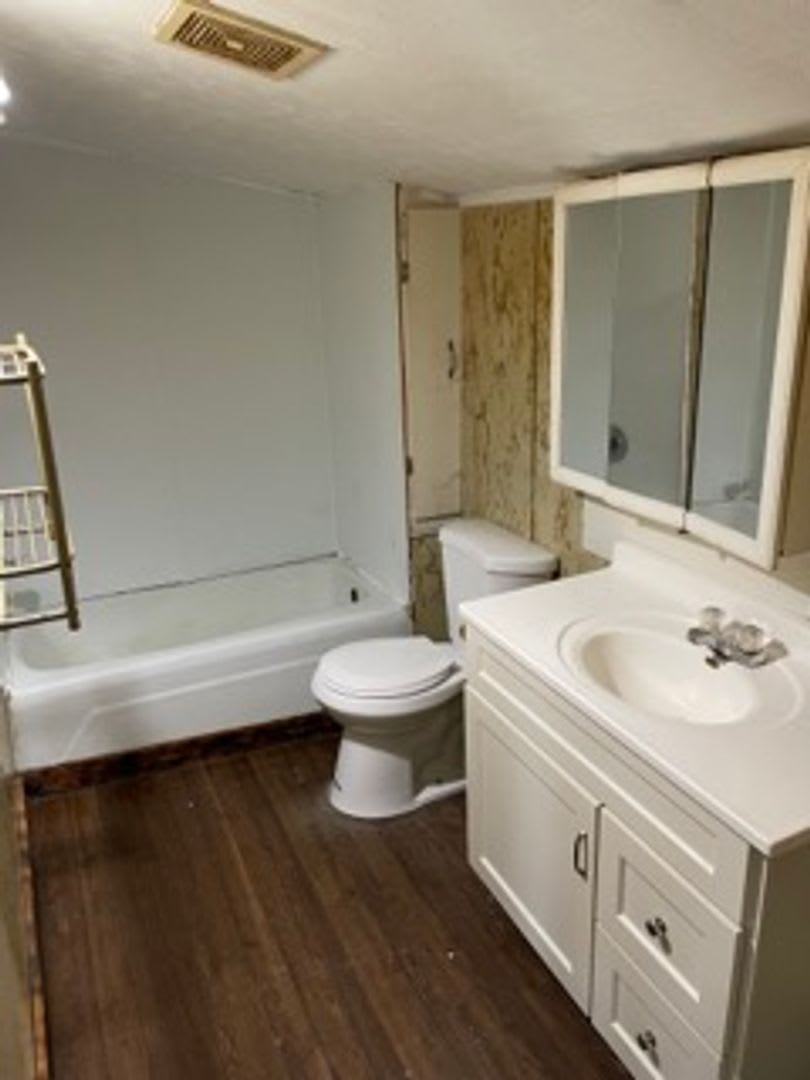 Available Home for Rent – photo 5