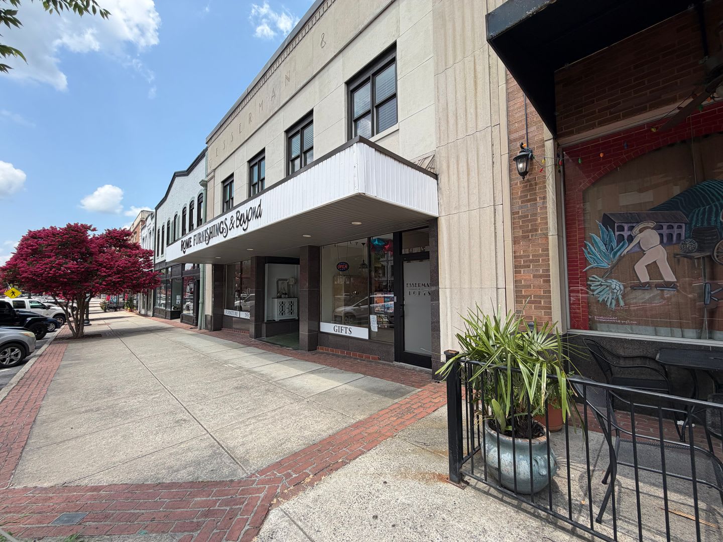 425 Broad St – photo 2