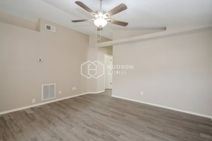 1771 Chatham Circle – photo 5